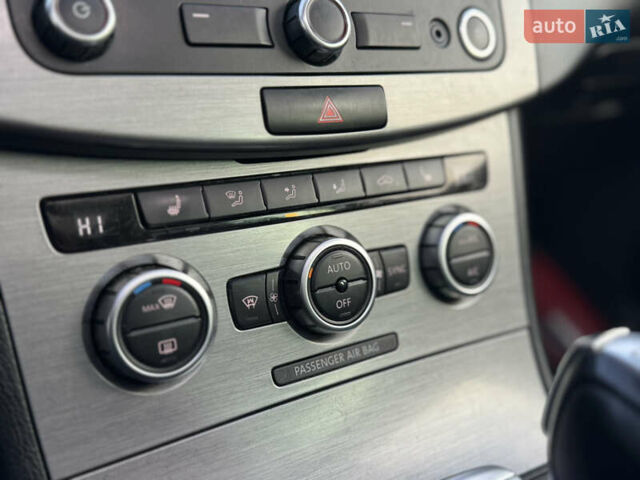Сірий Фольксваген Пассат, об'ємом двигуна 1.6 л та пробігом 240 тис. км за 10350 $, фото 42 на Automoto.ua