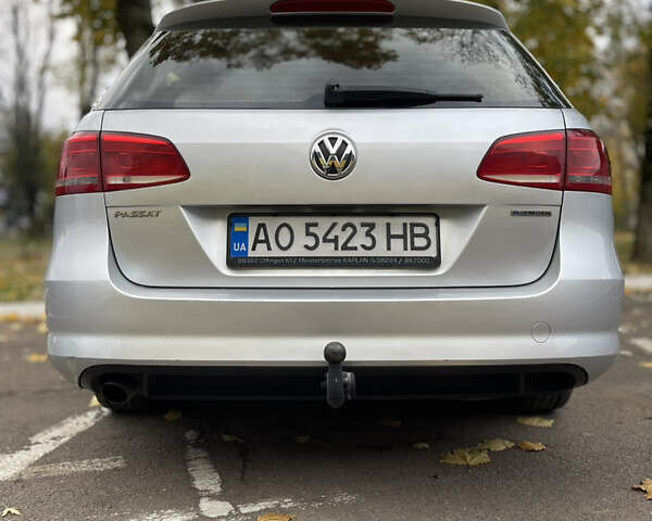 Фольксваген Пассат 2013 в Ужгороде на Automoto.ua Серый Фольксваген Пассат, объемом двигателя 1.6 л и пробегом 294 тыс. км за 9499 $, фото 9 на Automoto.ua