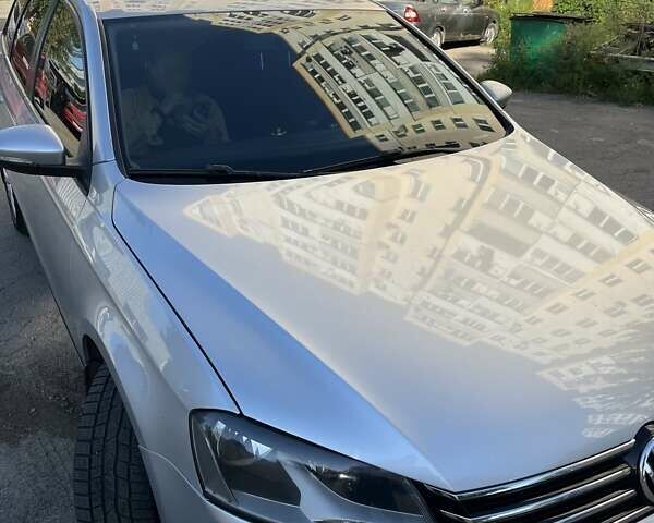 Серый Фольксваген Пассат, объемом двигателя 1.97 л и пробегом 298 тыс. км за 10200 $, фото 2 на Automoto.ua