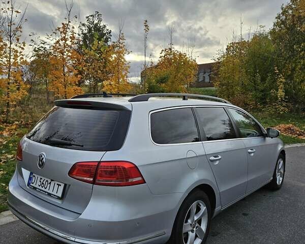 Фольксваген Пассат 2013 в Новояворовск на Automoto.ua Серый Фольксваген Пассат, объемом двигателя 1.97 л и пробегом 283 тыс. км за 11690 $, фото 5 на Automoto.ua