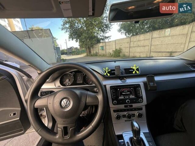 Серый Фольксваген Пассат, объемом двигателя 1.97 л и пробегом 298 тыс. км за 10200 $, фото 20 на Automoto.ua