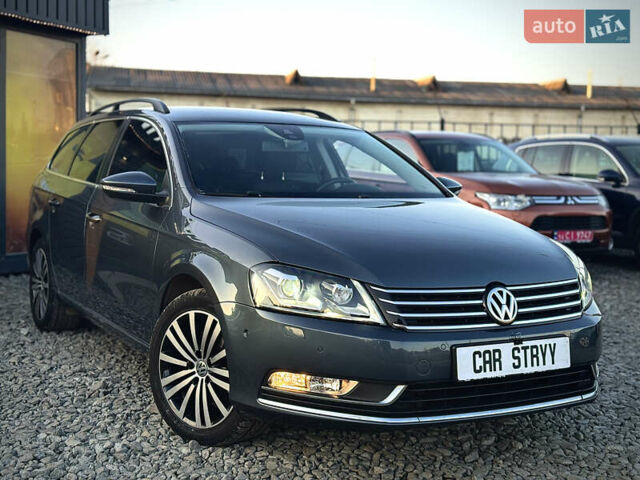 Серый Фольксваген Пассат, объемом двигателя 1.6 л и пробегом 229 тыс. км за 10999 $, фото 2 на Automoto.ua