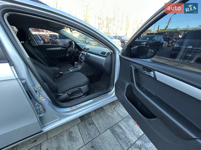 Серый Фольксваген Пассат, объемом двигателя 1.97 л и пробегом 145 тыс. км за 9999 $, фото 27 на Automoto.ua