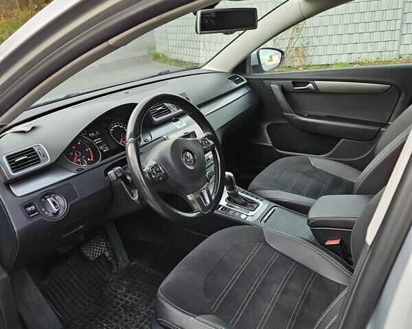 Фольксваген Пассат 2013 в Новояворовск на Automoto.ua Серый Фольксваген Пассат, объемом двигателя 1.97 л и пробегом 283 тыс. км за 11690 $, фото 14 на Automoto.ua