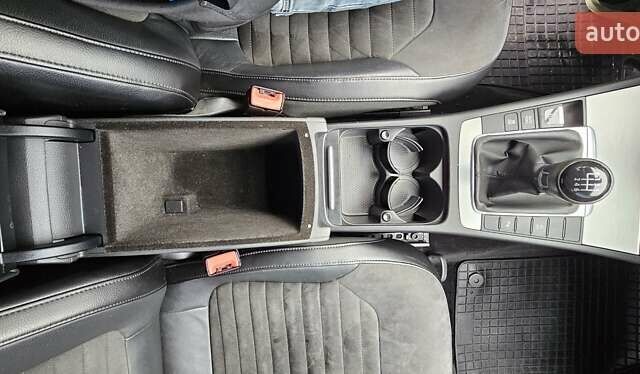 Серый Фольксваген Пассат, объемом двигателя 1.4 л и пробегом 170 тыс. км за 10700 $, фото 12 на Automoto.ua