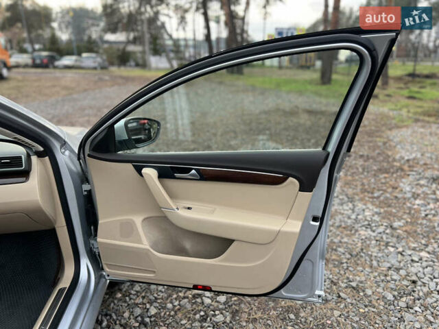 Сірий Фольксваген Пассат, об'ємом двигуна 1.97 л та пробігом 299 тис. км за 11850 $, фото 43 на Automoto.ua