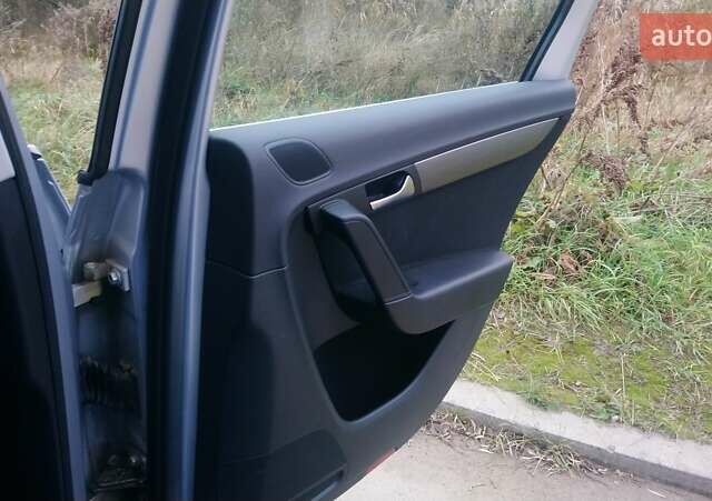 Серый Фольксваген Пассат, объемом двигателя 2 л и пробегом 224 тыс. км за 12900 $, фото 31 на Automoto.ua