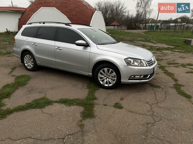 Серый Фольксваген Пассат, объемом двигателя 1.97 л и пробегом 305 тыс. км за 10600 $, фото 2 на Automoto.ua