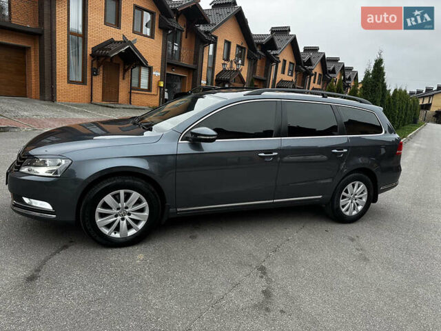 Серый Фольксваген Пассат, объемом двигателя 1.97 л и пробегом 256 тыс. км за 10899 $, фото 4 на Automoto.ua