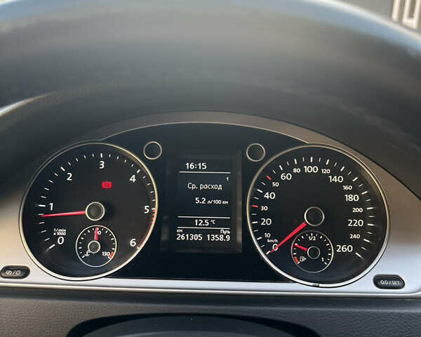 Серый Фольксваген Пассат, объемом двигателя 1.6 л и пробегом 261 тыс. км за 10200 $, фото 17 на Automoto.ua