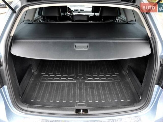 Серый Фольксваген Пассат, объемом двигателя 1.6 л и пробегом 280 тыс. км за 8800 $, фото 19 на Automoto.ua