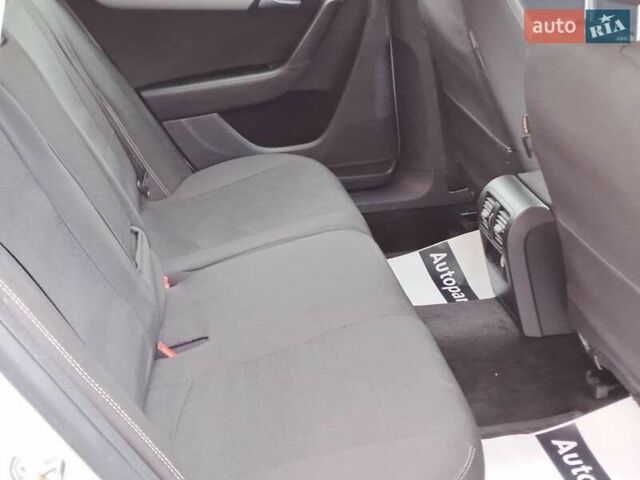 Сірий Фольксваген Пассат, об'ємом двигуна 2 л та пробігом 274 тис. км за 10440 $, фото 17 на Automoto.ua