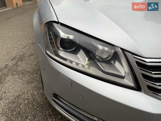 Серый Фольксваген Пассат, объемом двигателя 1.97 л и пробегом 300 тыс. км за 10850 $, фото 10 на Automoto.ua