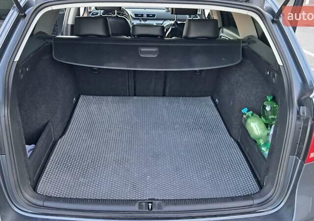 Серый Фольксваген Пассат, объемом двигателя 1.97 л и пробегом 217 тыс. км за 11500 $, фото 1 на Automoto.ua