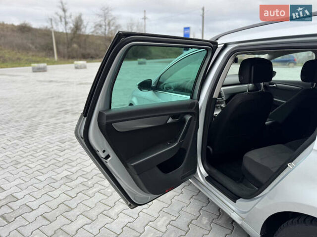 Серый Фольксваген Пассат, объемом двигателя 1.6 л и пробегом 207 тыс. км за 10500 $, фото 18 на Automoto.ua