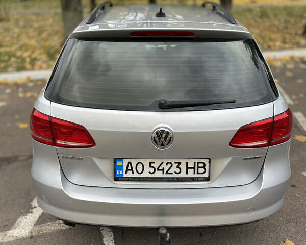 Фольксваген Пассат 2013 в Ужгороде на Automoto.ua Серый Фольксваген Пассат, объемом двигателя 1.6 л и пробегом 294 тыс. км за 9499 $, фото 8 на Automoto.ua