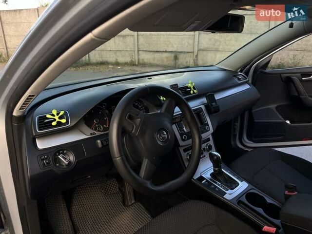 Серый Фольксваген Пассат, объемом двигателя 1.97 л и пробегом 298 тыс. км за 10200 $, фото 15 на Automoto.ua