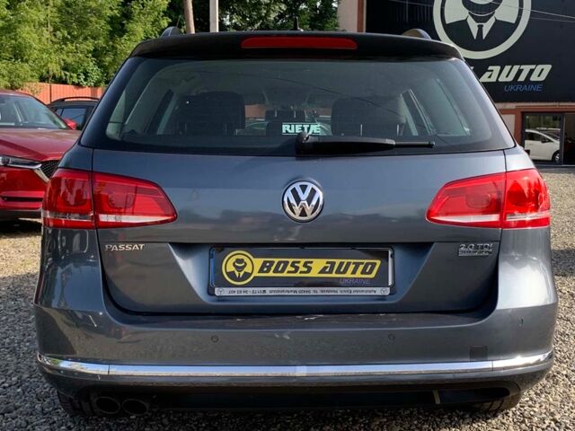 Сірий Фольксваген Пассат, об'ємом двигуна 2 л та пробігом 200 тис. км за 11899 $, фото 4 на Automoto.ua