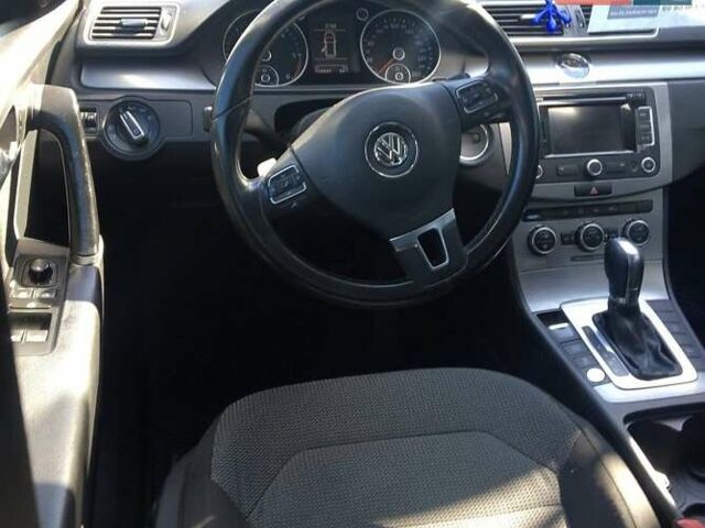 Серый Фольксваген Пассат, объемом двигателя 1.97 л и пробегом 379 тыс. км за 10500 $, фото 3 на Automoto.ua