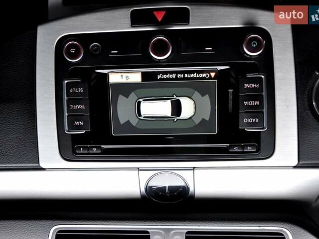 Серый Фольксваген Пассат, объемом двигателя 1.6 л и пробегом 280 тыс. км за 8800 $, фото 31 на Automoto.ua