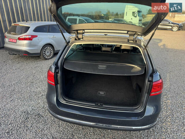 Сірий Фольксваген Пассат, об'ємом двигуна 1.6 л та пробігом 240 тис. км за 10350 $, фото 20 на Automoto.ua