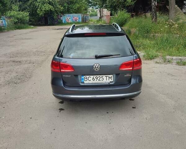 Серый Фольксваген Пассат, объемом двигателя 1.4 л и пробегом 210 тыс. км за 11000 $, фото 3 на Automoto.ua