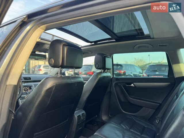 Сірий Фольксваген Пассат, об'ємом двигуна 1.6 л та пробігом 240 тис. км за 10350 $, фото 36 на Automoto.ua