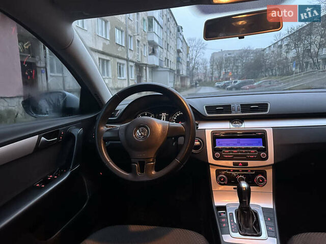 Серый Фольксваген Пассат, объемом двигателя 2 л и пробегом 290 тыс. км за 9449 $, фото 15 на Automoto.ua