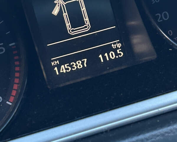 Серый Фольксваген Пассат, объемом двигателя 1.97 л и пробегом 145 тыс. км за 9999 $, фото 35 на Automoto.ua