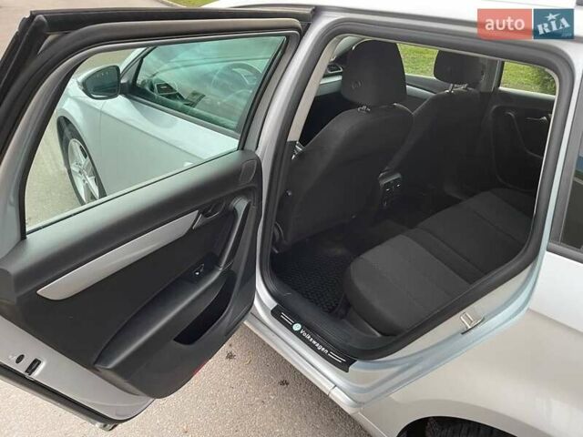 Серый Фольксваген Пассат, объемом двигателя 2 л и пробегом 300 тыс. км за 10700 $, фото 13 на Automoto.ua