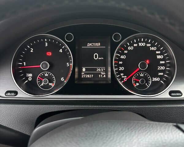 Серый Фольксваген Пассат, объемом двигателя 2 л и пробегом 272 тыс. км за 12400 $, фото 29 на Automoto.ua