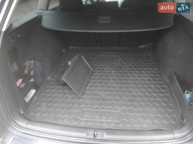 Серый Фольксваген Пассат, объемом двигателя 1.97 л и пробегом 242 тыс. км за 12300 $, фото 3 на Automoto.ua