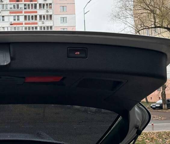 Серый Фольксваген Пассат, объемом двигателя 2 л и пробегом 300 тыс. км за 13500 $, фото 6 на Automoto.ua