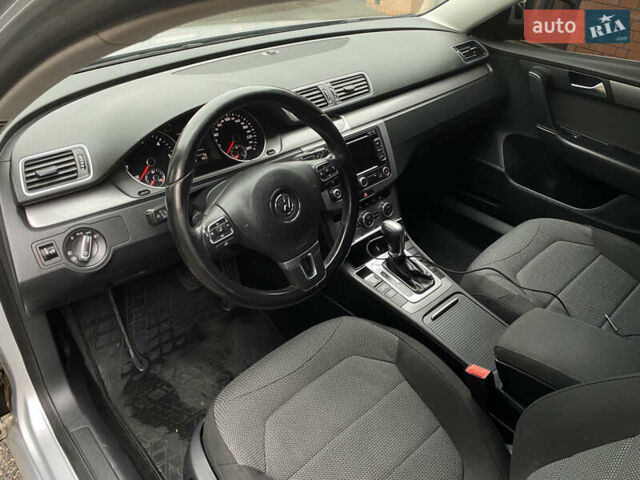 Серый Фольксваген Пассат, объемом двигателя 1.97 л и пробегом 300 тыс. км за 10850 $, фото 11 на Automoto.ua