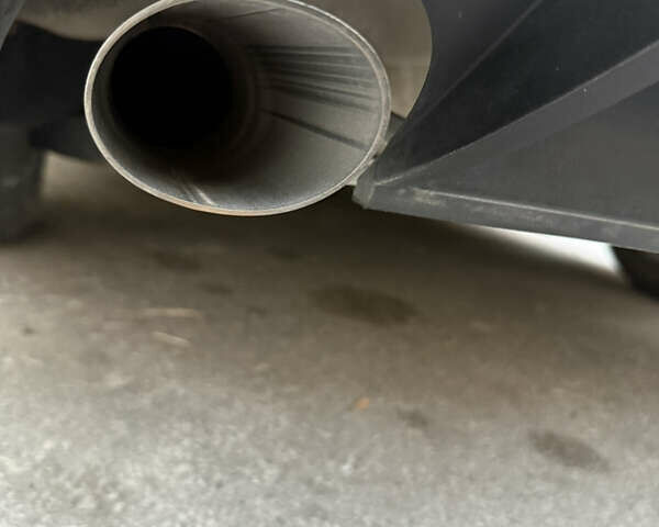 Сірий Фольксваген Пассат, об'ємом двигуна 1.6 л та пробігом 323 тис. км за 10800 $, фото 16 на Automoto.ua