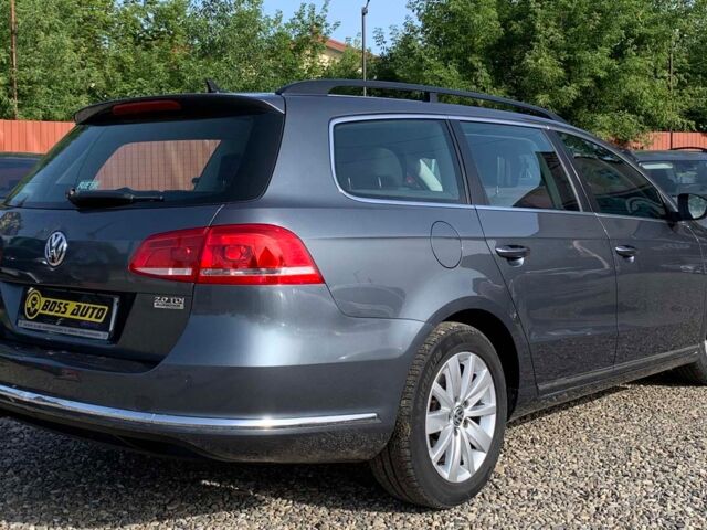 Сірий Фольксваген Пассат, об'ємом двигуна 2 л та пробігом 200 тис. км за 11899 $, фото 5 на Automoto.ua