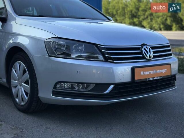 Сірий Фольксваген Пассат, об'ємом двигуна 2 л та пробігом 226 тис. км за 12800 $, фото 9 на Automoto.ua