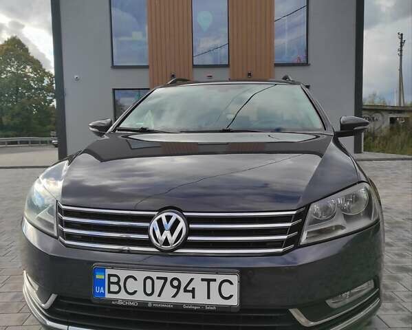 Серый Фольксваген Пассат, объемом двигателя 2 л и пробегом 320 тыс. км за 12500 $, фото 1 на Automoto.ua