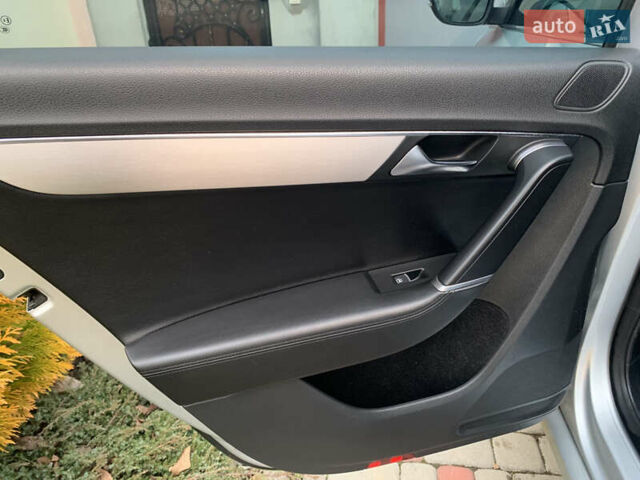 Серый Фольксваген Пассат, объемом двигателя 2 л и пробегом 284 тыс. км за 12850 $, фото 92 на Automoto.ua