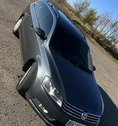 Серый Фольксваген Пассат, объемом двигателя 1.6 л и пробегом 237 тыс. км за 9900 $, фото 15 на Automoto.ua