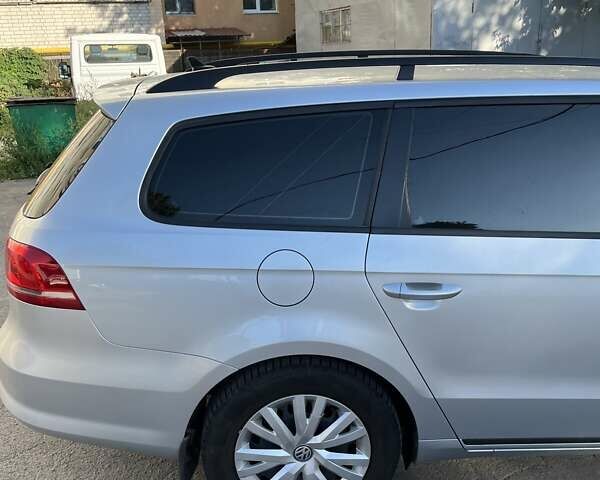 Серый Фольксваген Пассат, объемом двигателя 1.97 л и пробегом 298 тыс. км за 10200 $, фото 7 на Automoto.ua