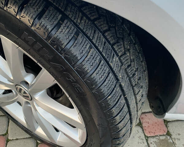 Серый Фольксваген Пассат, объемом двигателя 2 л и пробегом 284 тыс. км за 12650 $, фото 78 на Automoto.ua