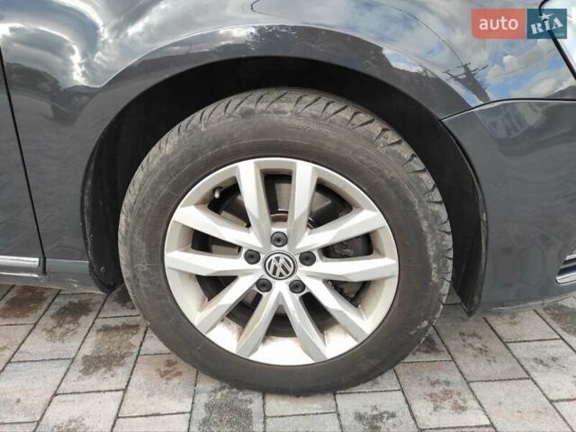 Серый Фольксваген Пассат, объемом двигателя 2 л и пробегом 320 тыс. км за 12500 $, фото 13 на Automoto.ua