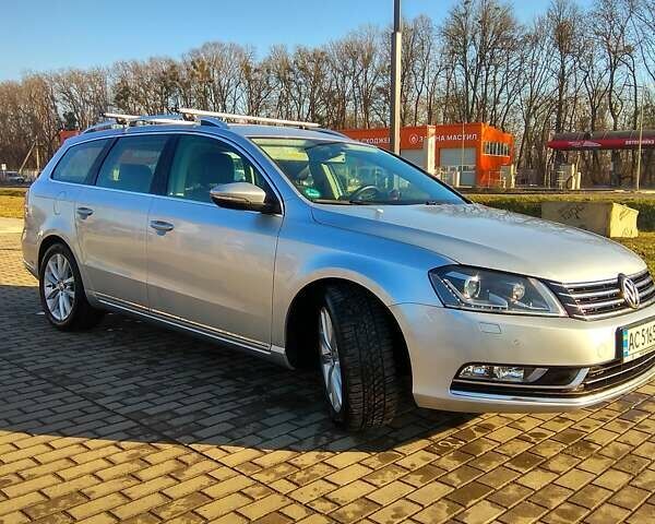 Серый Фольксваген Пассат, объемом двигателя 1.97 л и пробегом 238 тыс. км за 12000 $, фото 4 на Automoto.ua