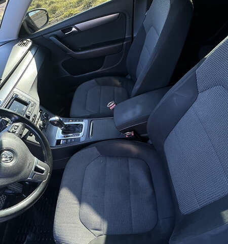 Серый Фольксваген Пассат, объемом двигателя 1.6 л и пробегом 237 тыс. км за 9900 $, фото 27 на Automoto.ua