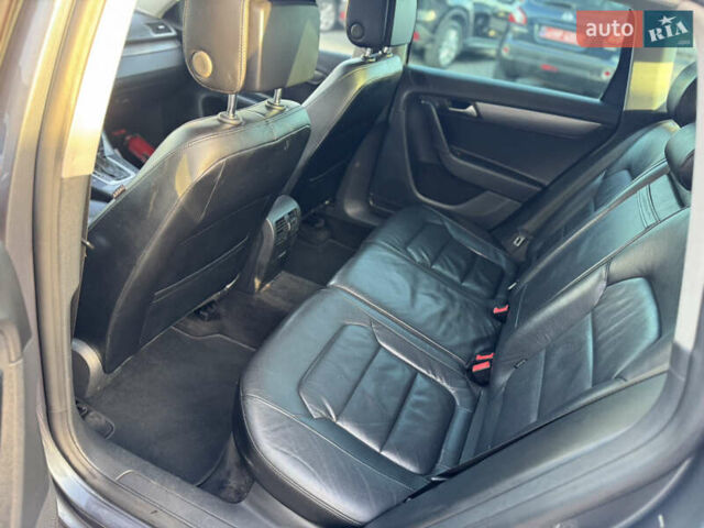 Сірий Фольксваген Пассат, об'ємом двигуна 1.6 л та пробігом 240 тис. км за 10350 $, фото 33 на Automoto.ua