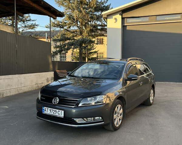 Серый Фольксваген Пассат, объемом двигателя 1.6 л и пробегом 261 тыс. км за 10200 $, фото 1 на Automoto.ua