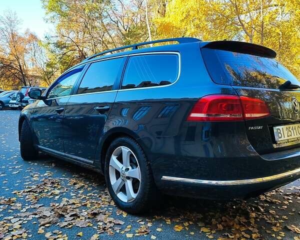 Серый Фольксваген Пассат, объемом двигателя 2 л и пробегом 248 тыс. км за 10990 $, фото 2 на Automoto.ua