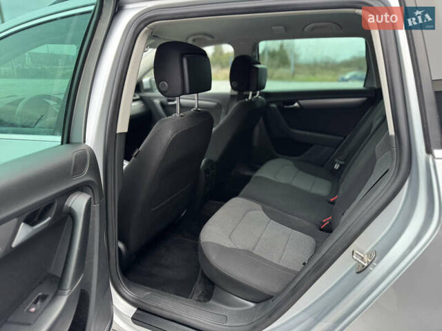 Серый Фольксваген Пассат, объемом двигателя 1.6 л и пробегом 207 тыс. км за 10500 $, фото 17 на Automoto.ua