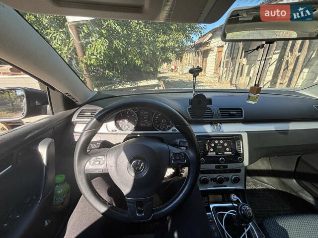 Серый Фольксваген Пассат, объемом двигателя 1.6 л и пробегом 280 тыс. км за 10500 $, фото 7 на Automoto.ua